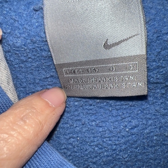 RARE COLOR VINTAGE NIKE CENTER SWOOSH MINI CAROLINA BLUE HOODIE KIDS LARGE - Picture 5 of 6